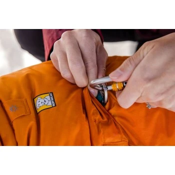 Ruffwear Quinzee™ Hundejacke Orange M 9 Ruffwear Quinzee™ Hundejacke Orange M – Bild 7