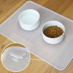 KaraLuna Basic Napfunterlage Transparent L -Haustierparadies f495db45fd389fd117644cb3377217742809b2ec 1407477 de DE a8bbe54e97e8bbb8f7c3d6b40c33b455251b54dbH2Qc30